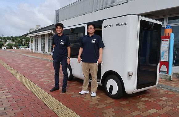 在車上體驗VR!索尼 雅馬哈推移動虛擬真實體驗車 在車上體驗VR!索尼 雅馬哈推移動虛擬真實體驗車