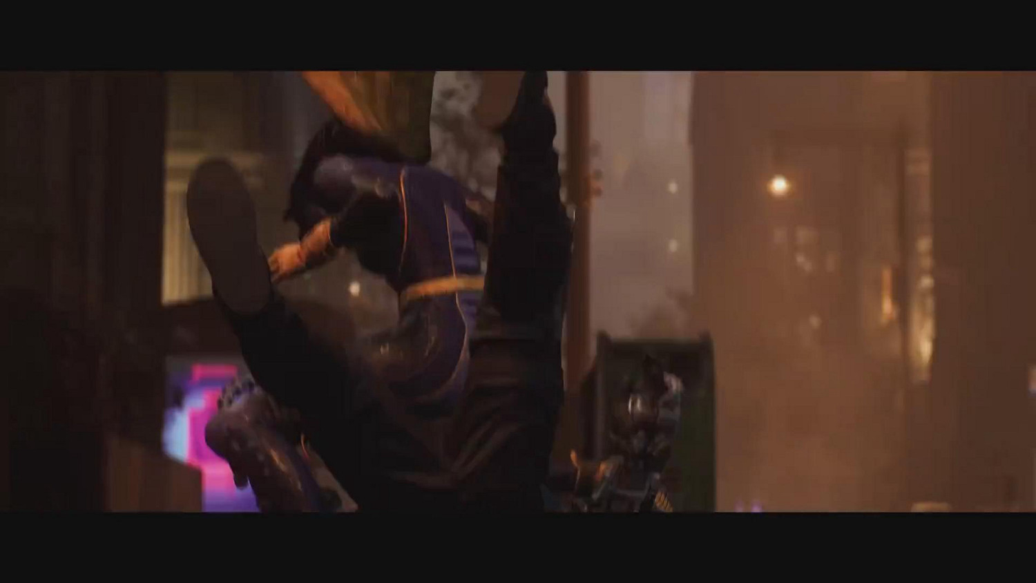 巾幗不讓須眉！《高譚騎士》發布蝙蝠女角色預告片