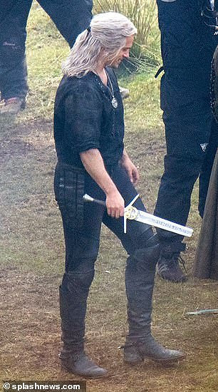 《巫師》劇集第三季現已開拍 拍攝現場照曝光 《巫師》劇集第三季現已開拍 拍攝現場照曝光