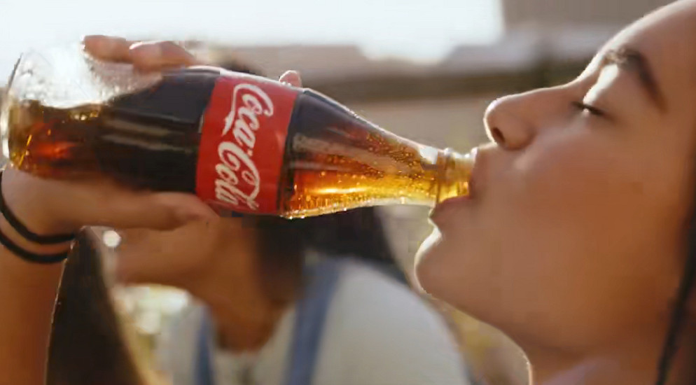 雪碧變“雪白”絲毫不影響可樂很“可樂” 雪碧變“雪白”絲毫不影響可樂很“可樂”