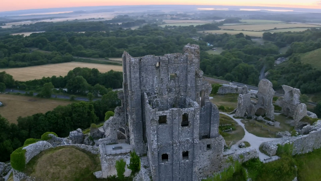 微軟與歷史建築保護組織合作在《MC》中再現古城！