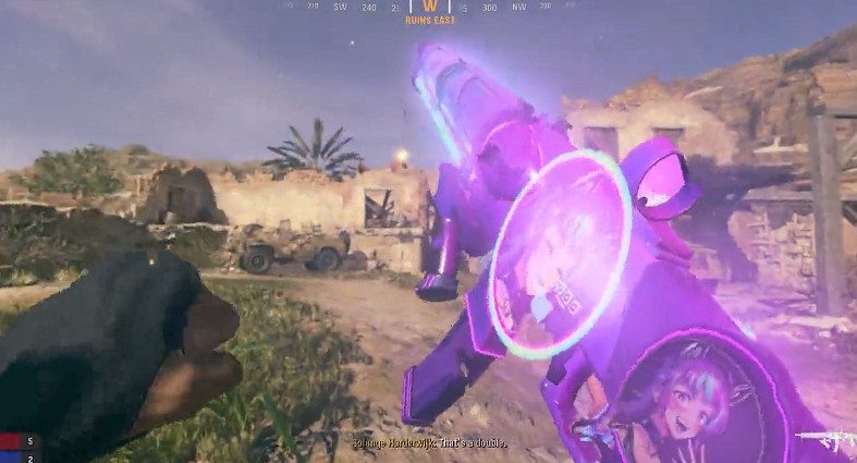 《決勝時刻戰區》出新武器:二次元“痛槍”特效炫酷! 《決勝時刻戰區》出新武器:二次元“痛槍”特效炫酷!