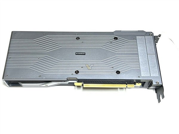 GTX 2080原型卡驚現人間!唯一支援光追的GTX顯卡 GTX 2080原型卡驚現人間!唯一支援光追的GTX顯卡