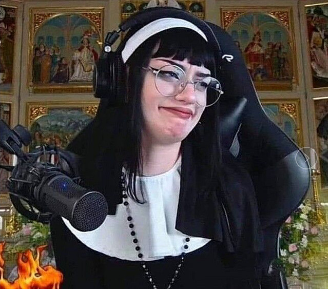 優妮，一個不靠“白又大”就拿捏了玩家XP的神奇女人