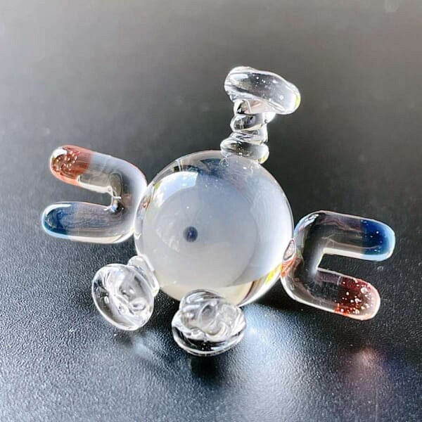 動手高玩用玻璃打造寶可夢 惟妙惟肖晶瑩剔透 動手高玩用玻璃打造寶可夢 惟妙惟肖晶瑩剔透