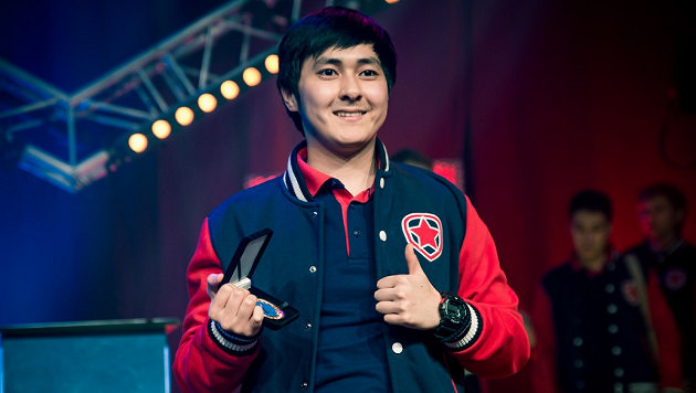 《CS:GO》職業選手“Hobbit”否認前隊友假賽指控 《CS:GO》職業選手“Hobbit”否認前隊友假賽指控