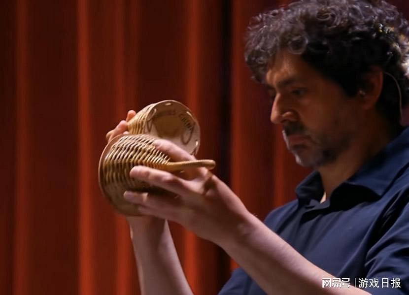 原神3.0爆火中國外 老外頂著時差看中文直播