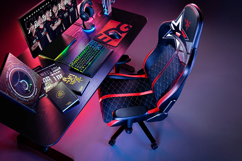 冠軍之誓榮譽定製,雷蛇發布水神X EDG限定款電競椅 冠軍之誓榮譽定製,雷蛇發布水神X EDG限定款電競椅