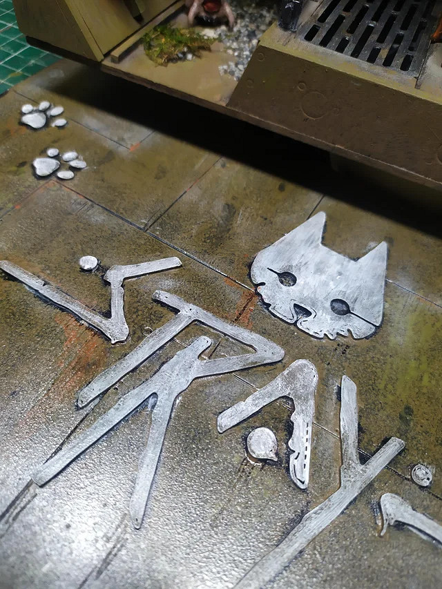 逼真還原!大神製作貓貓冒險遊戲《Stray》主題書架 逼真還原!大神製作貓貓冒險遊戲《Stray》主題書架