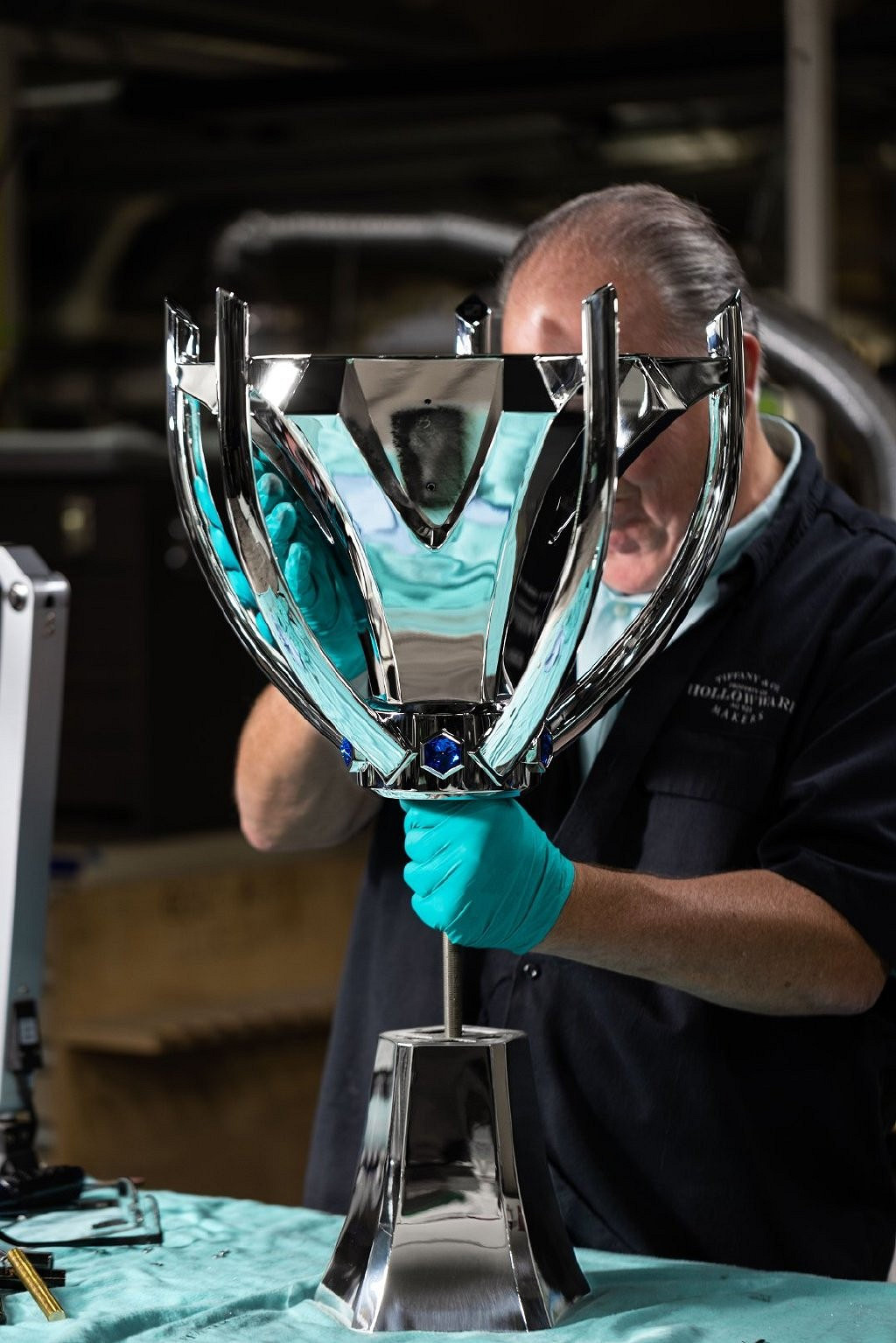 《LOL》S12全新召喚師獎杯閃亮登場 賽事新篇章將至