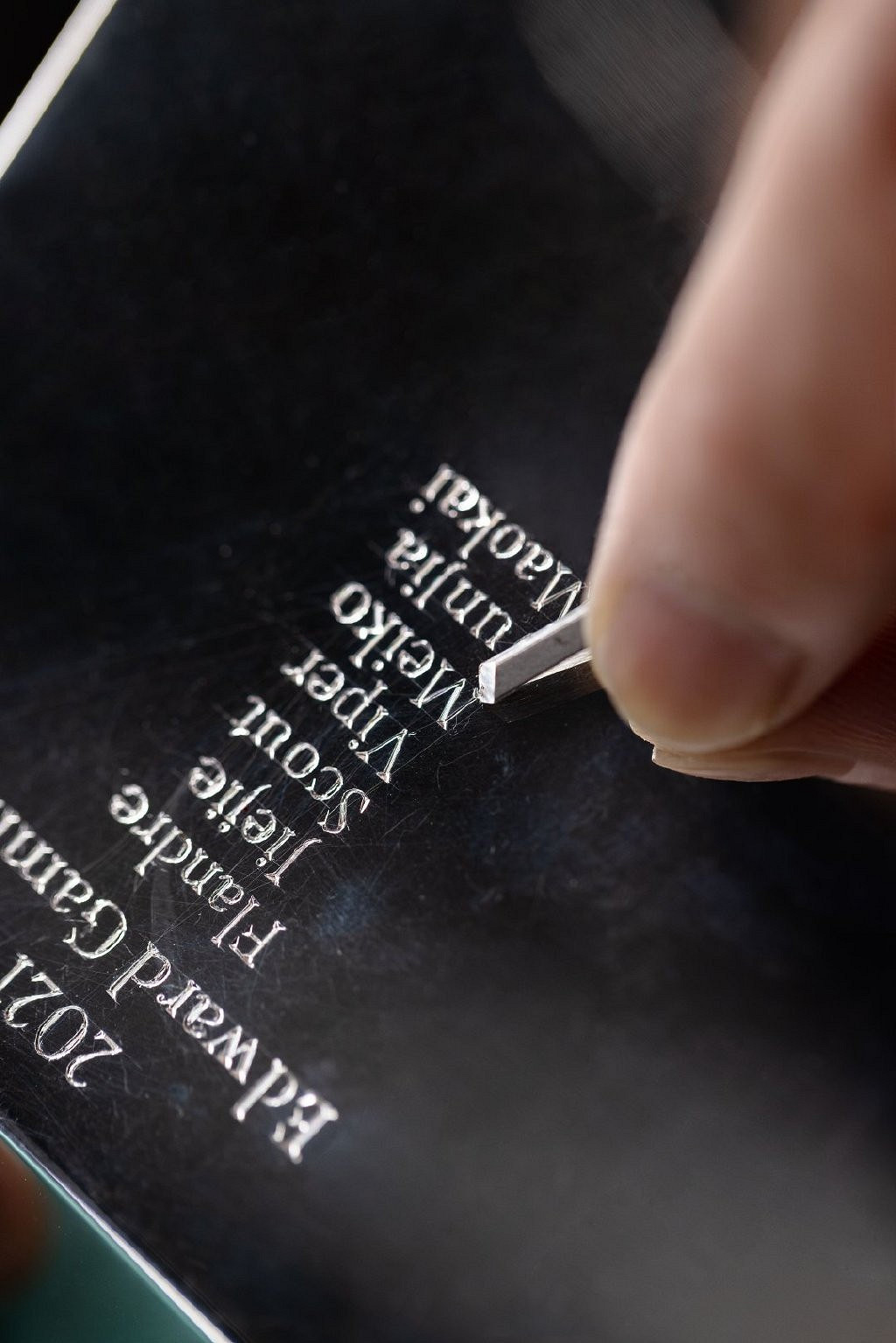 《LOL》S12全新召喚師獎杯閃亮登場 賽事新篇章將至