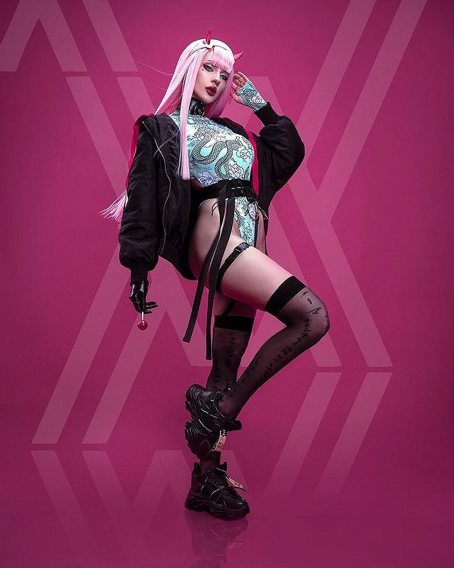 千呼萬喚始出來！俄妹COS《艾爾登法環》女武神二階段！