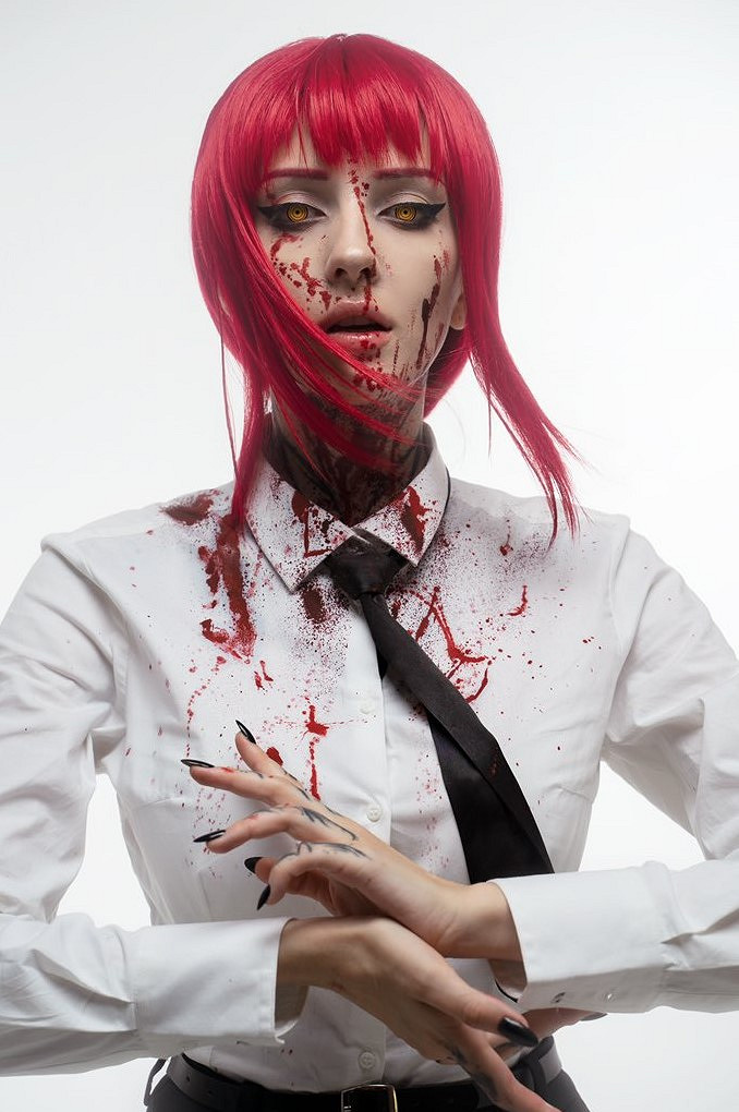 千呼萬喚始出來！俄妹COS《艾爾登法環》女武神二階段！