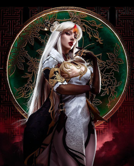 千呼萬喚始出來！俄妹COS《艾爾登法環》女武神二階段！