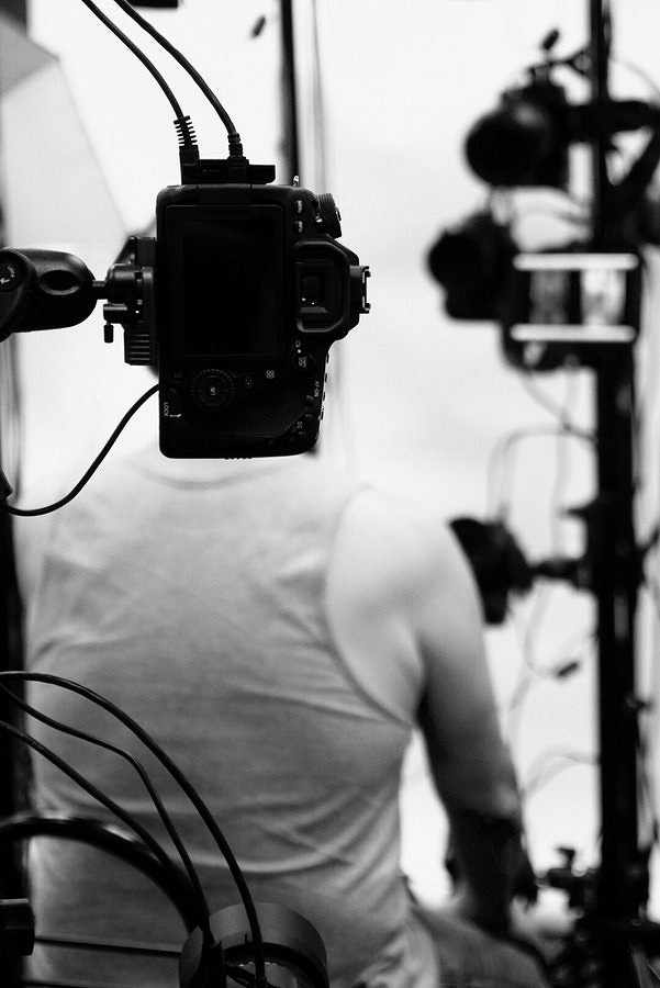 小島秀夫曬與《攻殼機動隊》導演押井守合照 並對其進行3D掃描 小島秀夫曬與《攻殼機動隊》導演押井守合照 並對其進行3D掃描