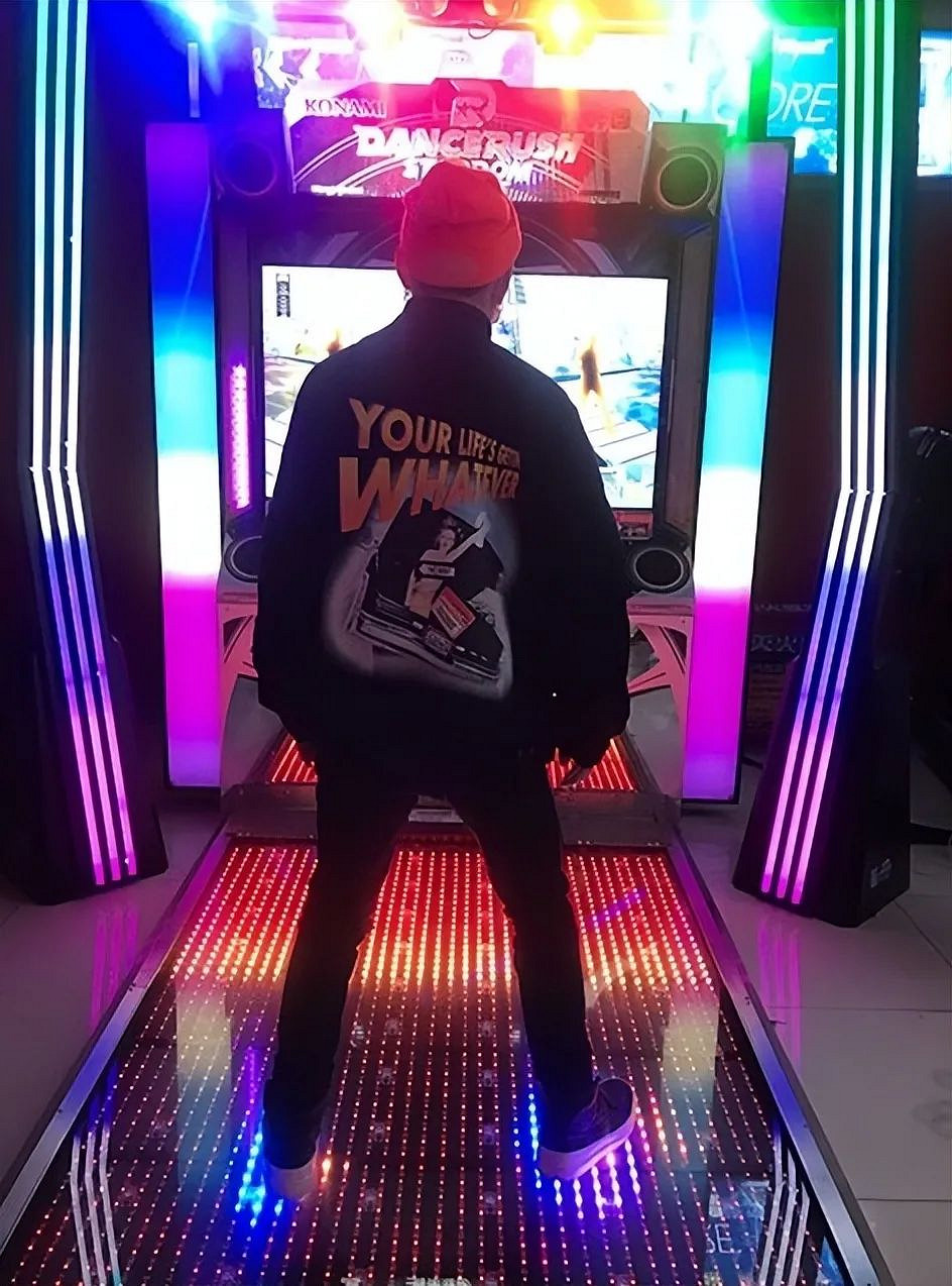 還記得風靡全球的跳舞機嗎 時至今日仍然是街機廳主力