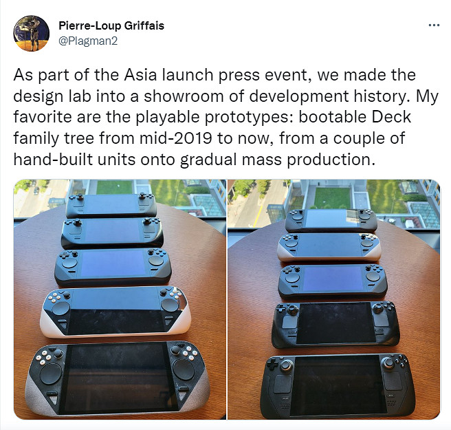 V社員工展示Steam Deck多款原型機 曾有白色與灰色款 V社員工展示Steam Deck多款原型機 曾有白色與灰色款