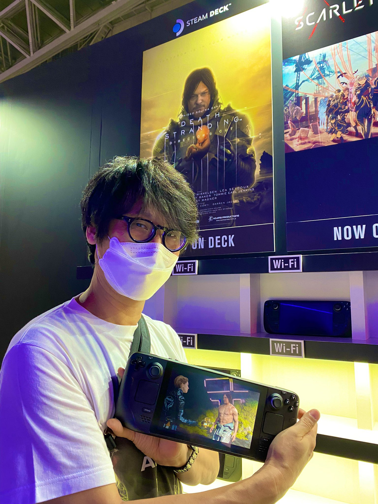 TGS22：小島秀夫曬現場照 用Steam Deck玩死亡擱淺!