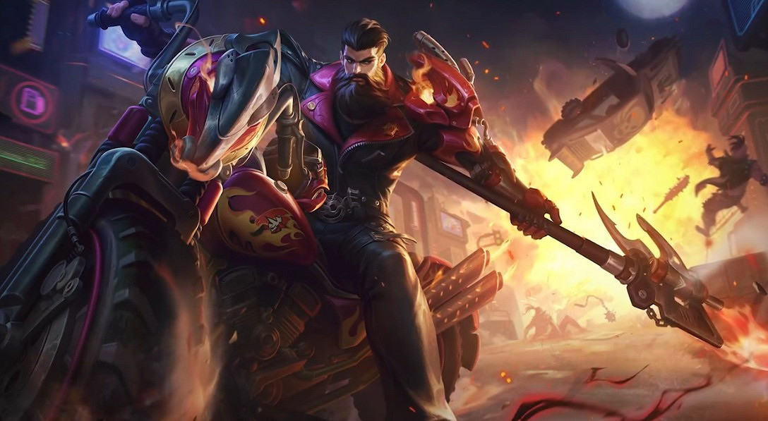 《王者榮耀》關羽騎摩托皮膚優化:戴頭盔 雙手騎車 《王者榮耀》關羽騎摩托皮膚優化:戴頭盔 雙手騎車