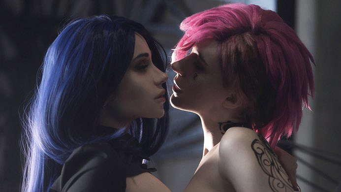 俄妹COS《LOL》金克斯：Alcoholy身材妖嬈表情浮誇！