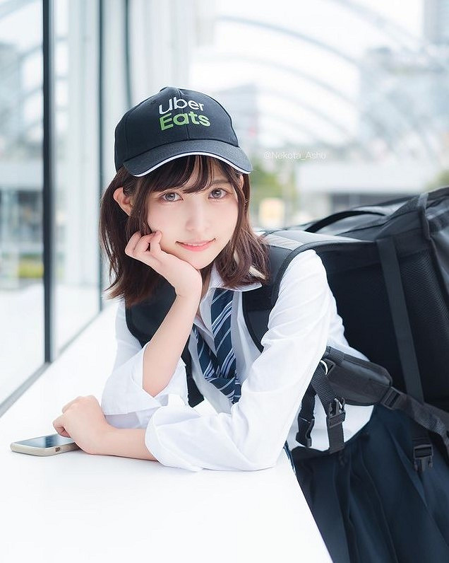 日本小姐姐COS《莉可麗絲》女主:引小島秀夫點讚! 日本小姐姐COS《莉可麗絲》女主:引小島秀夫點讚!