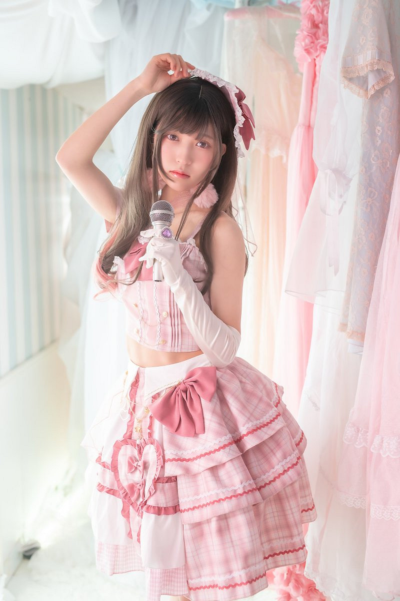 日本小姐姐COS《莉可麗絲》女主:引小島秀夫點讚! 日本小姐姐COS《莉可麗絲》女主:引小島秀夫點讚!