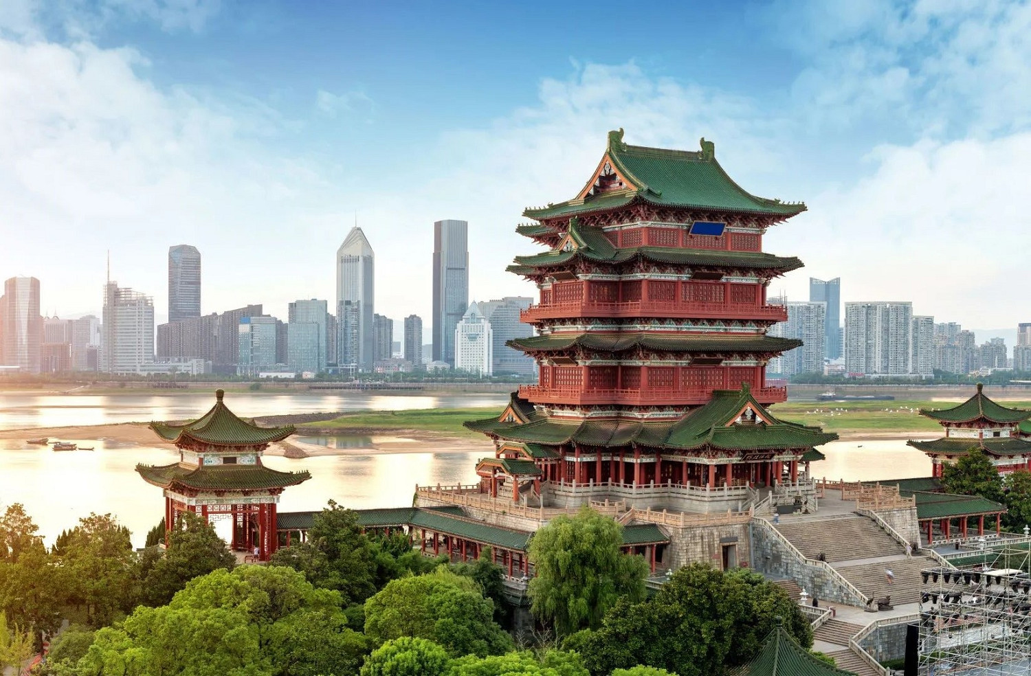 在《王者榮耀》裡重見滕王閣