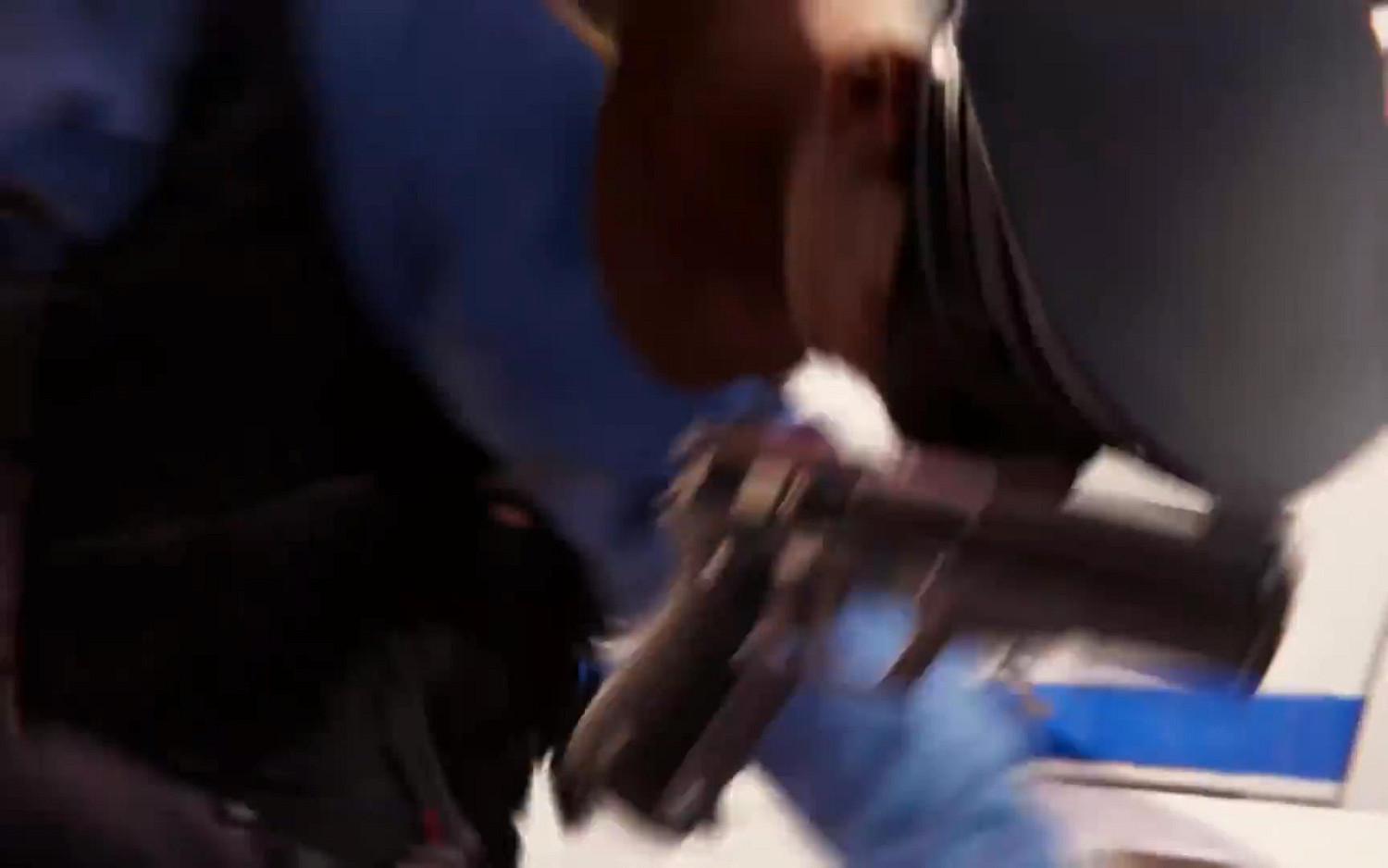 《漫威蜘蛛人》PC版鬼畜BUG:NPC瘋狂抖動似異形 《漫威蜘蛛人》PC版鬼畜BUG:NPC瘋狂抖動似異形