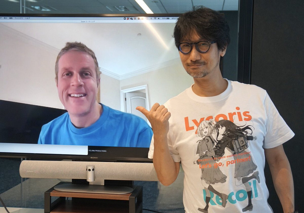 小島“秀妻”！小島秀夫入坑莉可麗絲：穿痛Ｔ宅氣爆表