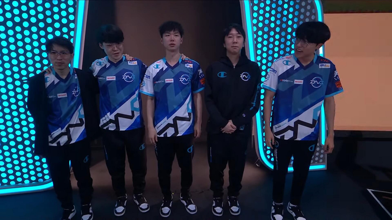 英雄聯盟S12淘汰賽首日 DFM碾壓之勢擊敗LLL晉級！