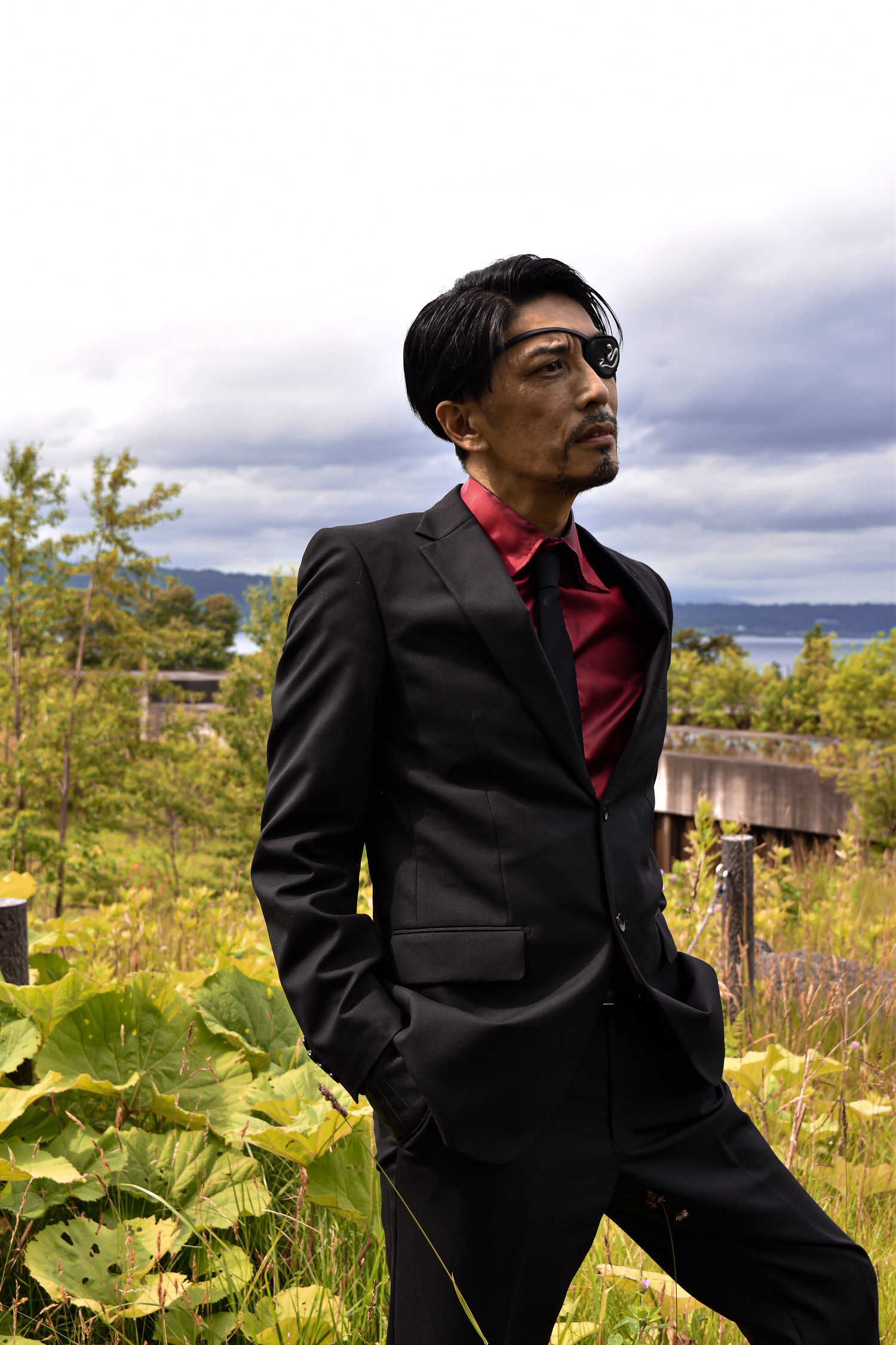 嶋野狂犬氣質拉滿！日本大叔COS《如龍》真島吾朗