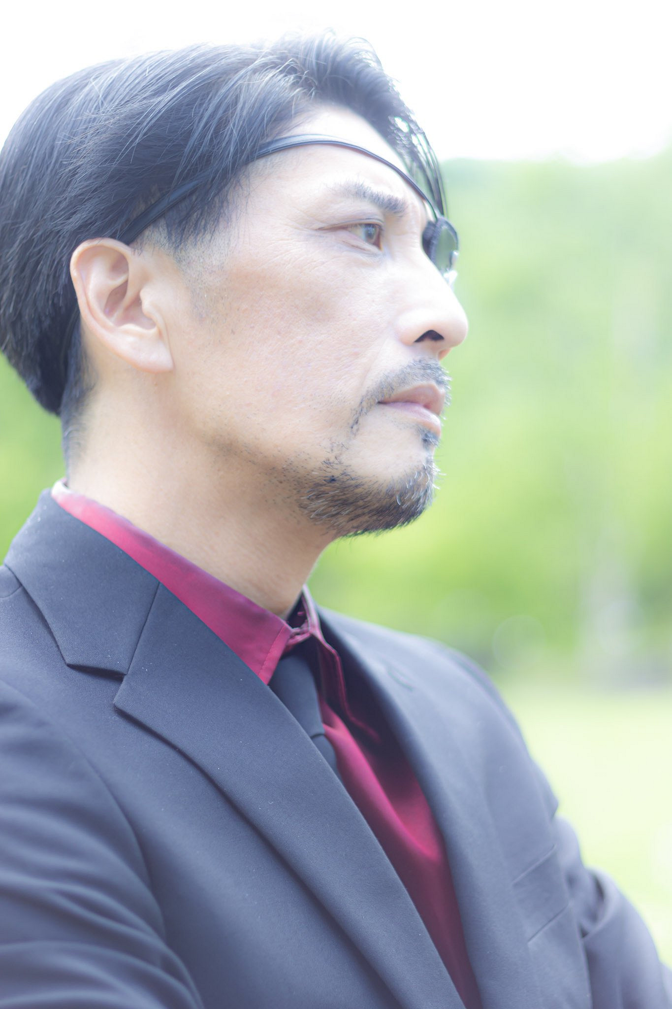 嶋野狂犬氣質拉滿！日本大叔COS《如龍》真島吾朗