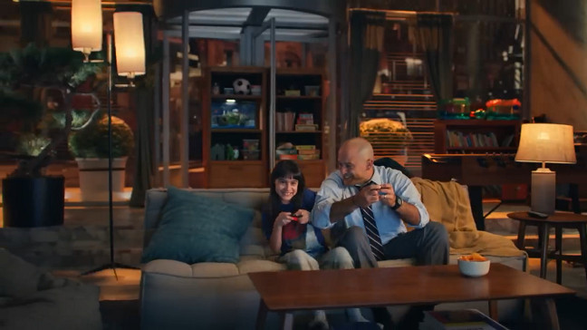 溫暖父女情 美任發布兩則Switch廣告