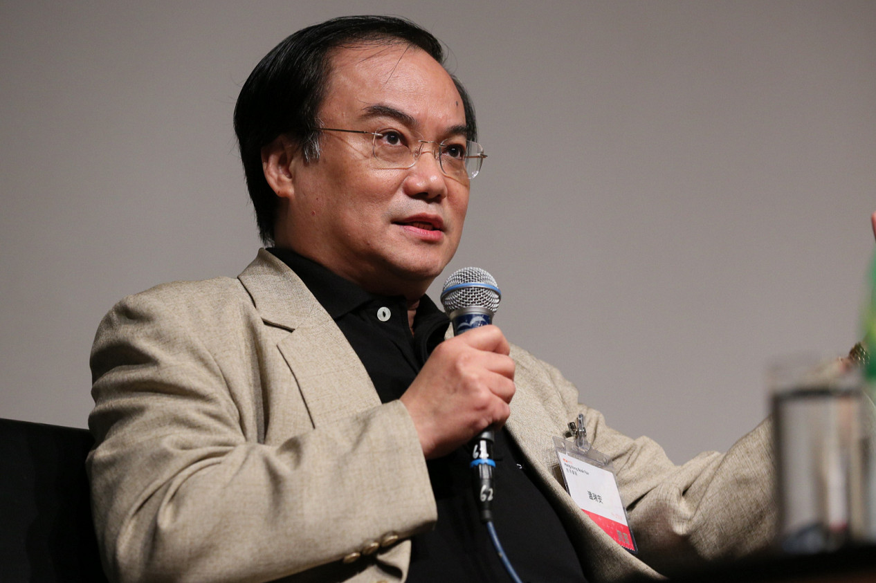 賽博桂花雨裡的水墨江南