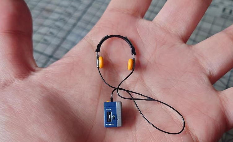 停留在25歲的電馭叛客玩家，和他找來夜之城的母親