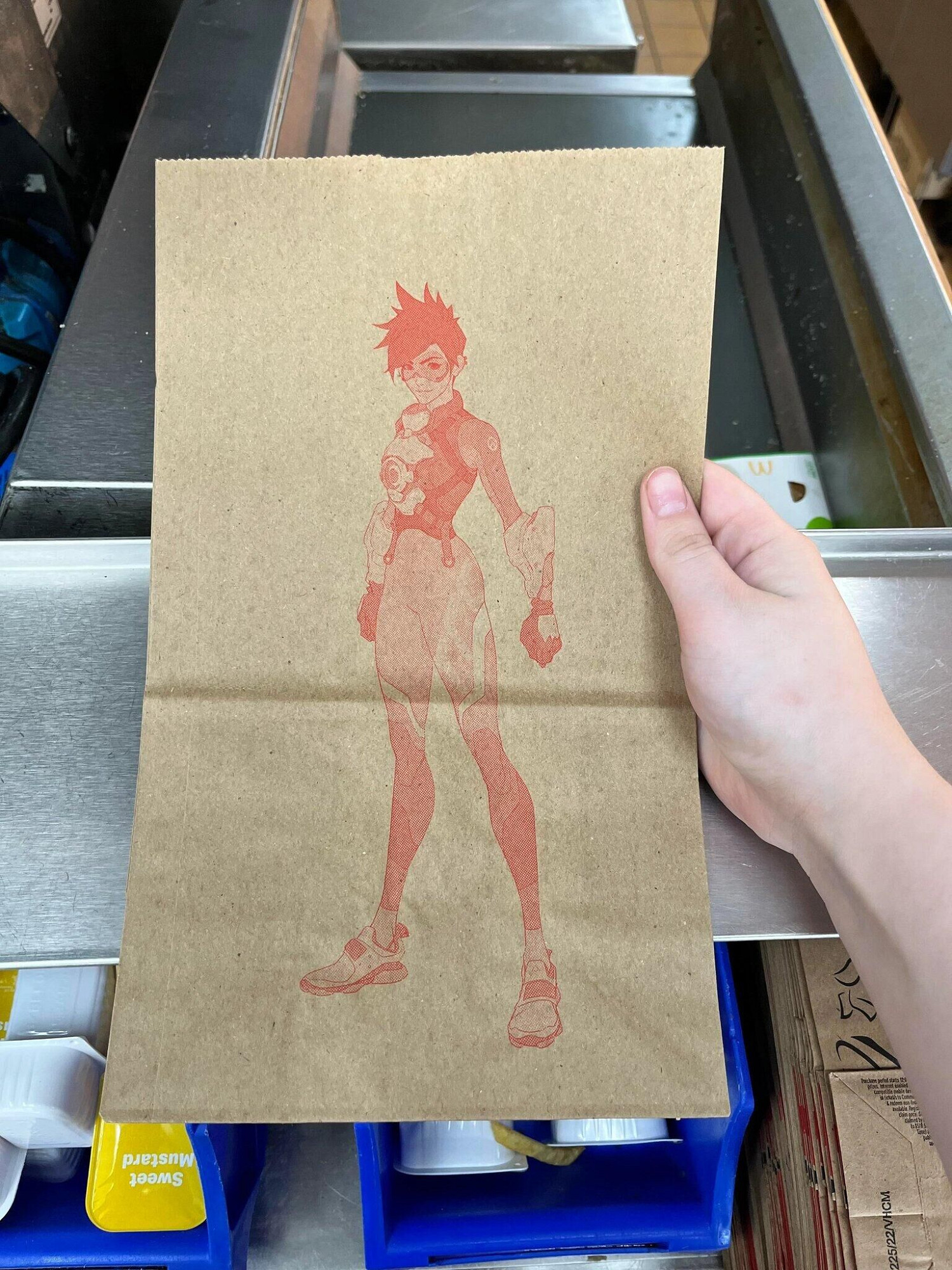 《鬥陣特攻》“歸來”×麥當勞連動開啟!可獲獵空皮膚 《鬥陣特攻》“歸來”×麥當勞連動開啟!可獲獵空皮膚