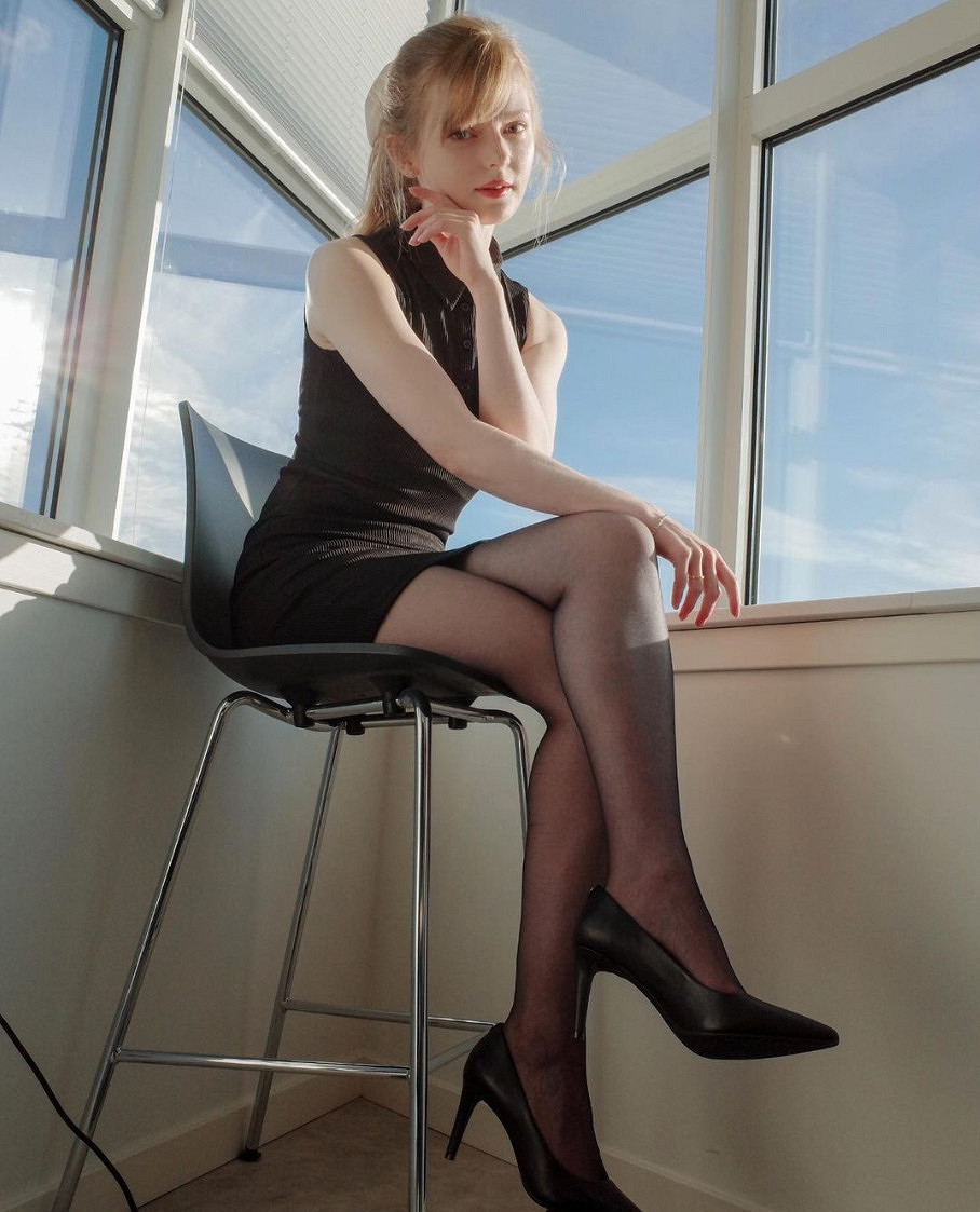 救你出火坑!《惡靈古堡4:重製版》礙事梨臉模美照! 救你出火坑!《惡靈古堡4:重製版》礙事梨臉模美照!