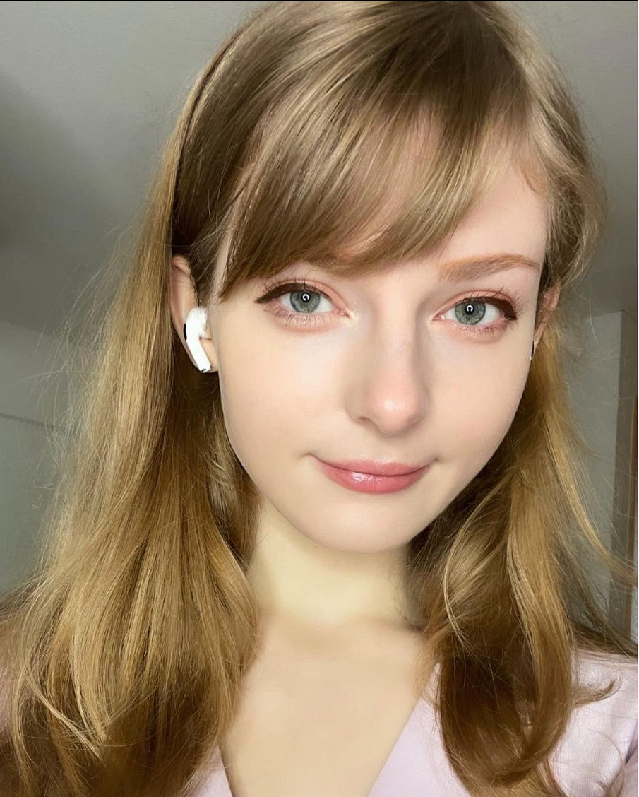 救你出火坑!《惡靈古堡4:重製版》礙事梨臉模美照! 救你出火坑!《惡靈古堡4:重製版》礙事梨臉模美照!