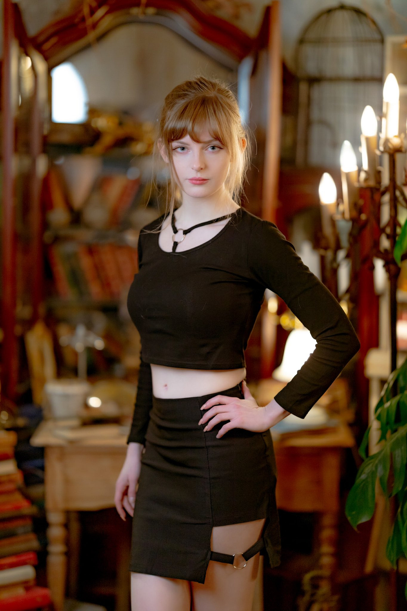 救你出火坑!《惡靈古堡4:重製版》礙事梨臉模美照! 救你出火坑!《惡靈古堡4:重製版》礙事梨臉模美照!