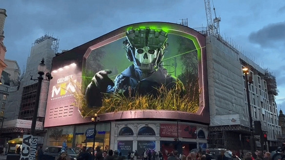 《COD19》裸眼3D廣告亮相倫敦廣場 玩家卻紛紛吐槽