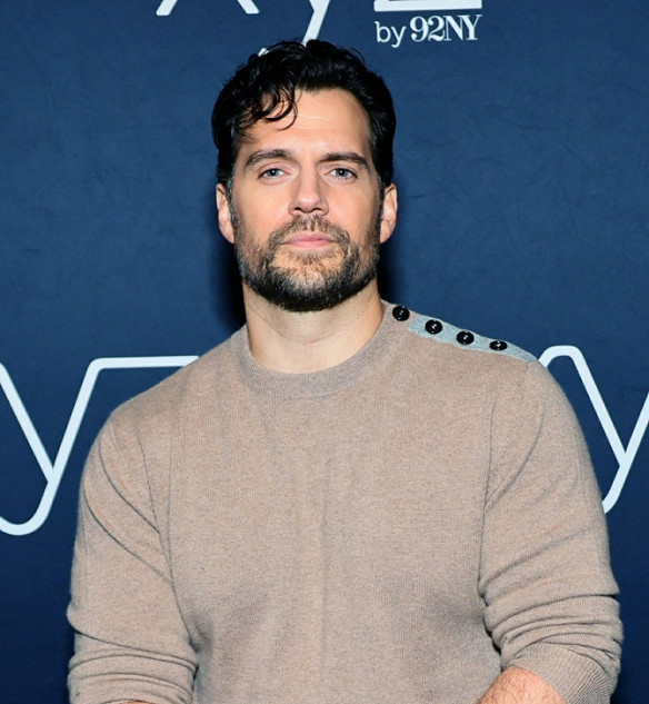 &quot;大超&quot;亨利卡維爾自曝沉迷《戰鎚3》 每天玩超4小時