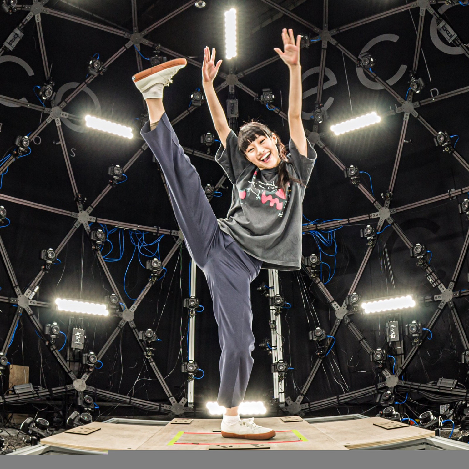 小島秀夫曬更多幕後照片 新作女主“忽那汐裡”活力十足 小島秀夫曬更多幕後照片 新作女主“忽那汐裡”活力十足