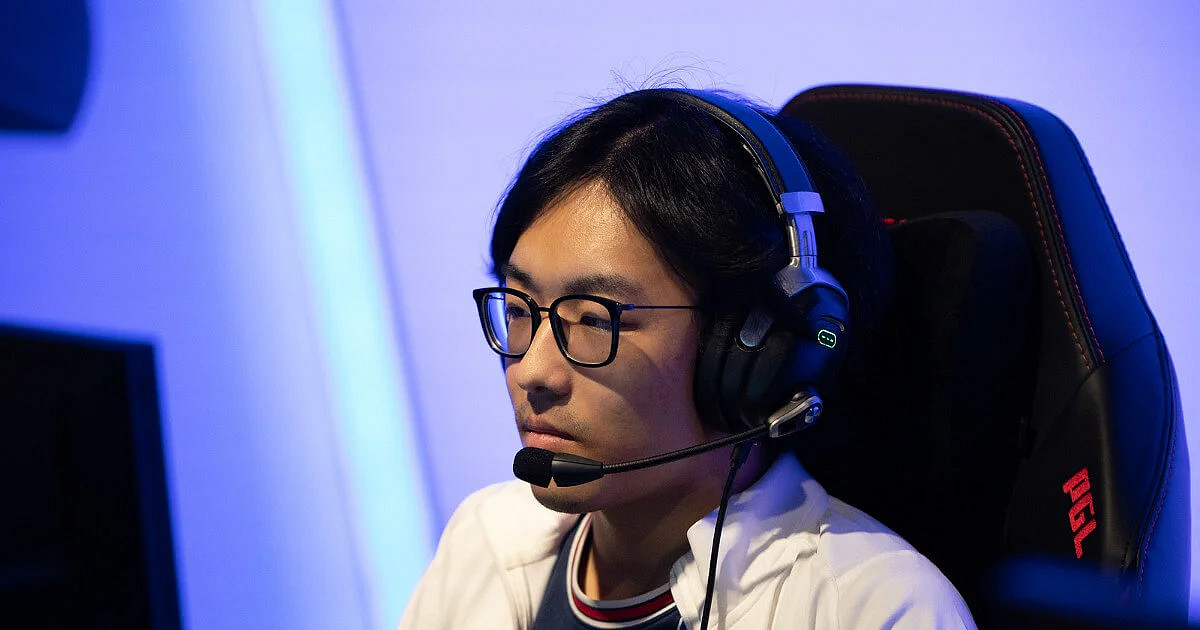 玻璃房外的挑戰者，冠軍盾後的女菩薩