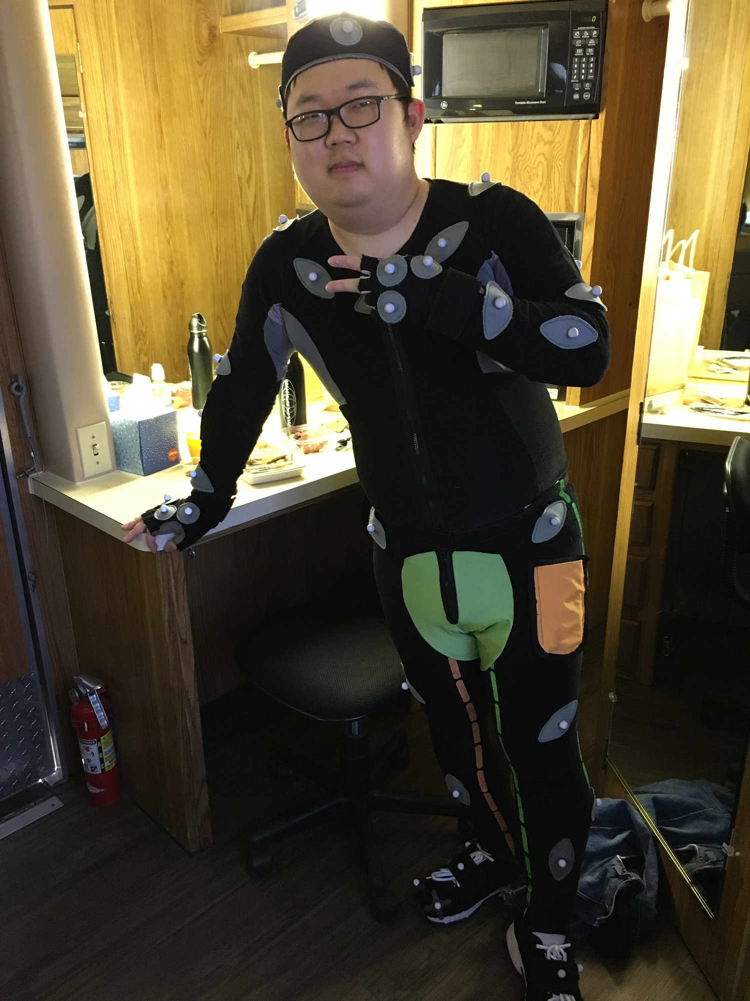 《戰神5》演員發文慶祝遊戲發售：曬鬆鼠滑稽動捕照！