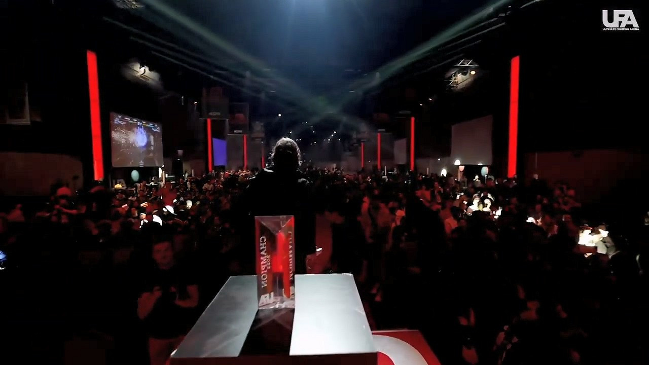 16歲天才少年奪冠！《快打旋風5》賽點局絲血極限反殺！