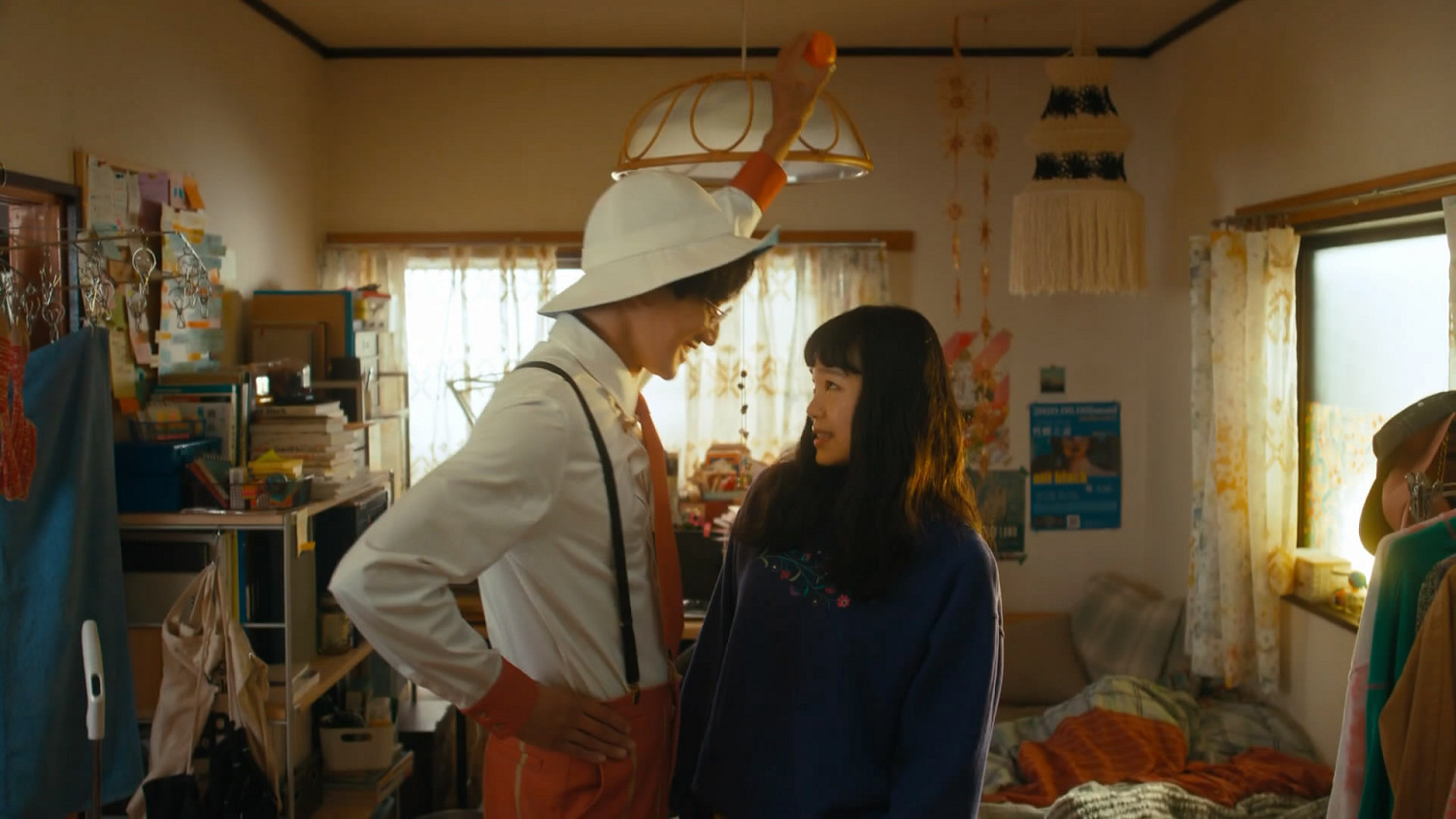 《寶可夢:朱/紫》新TVCM賞!從寶可夢世界來的男人 《寶可夢:朱/紫》新TVCM賞!從寶可夢世界來的男人