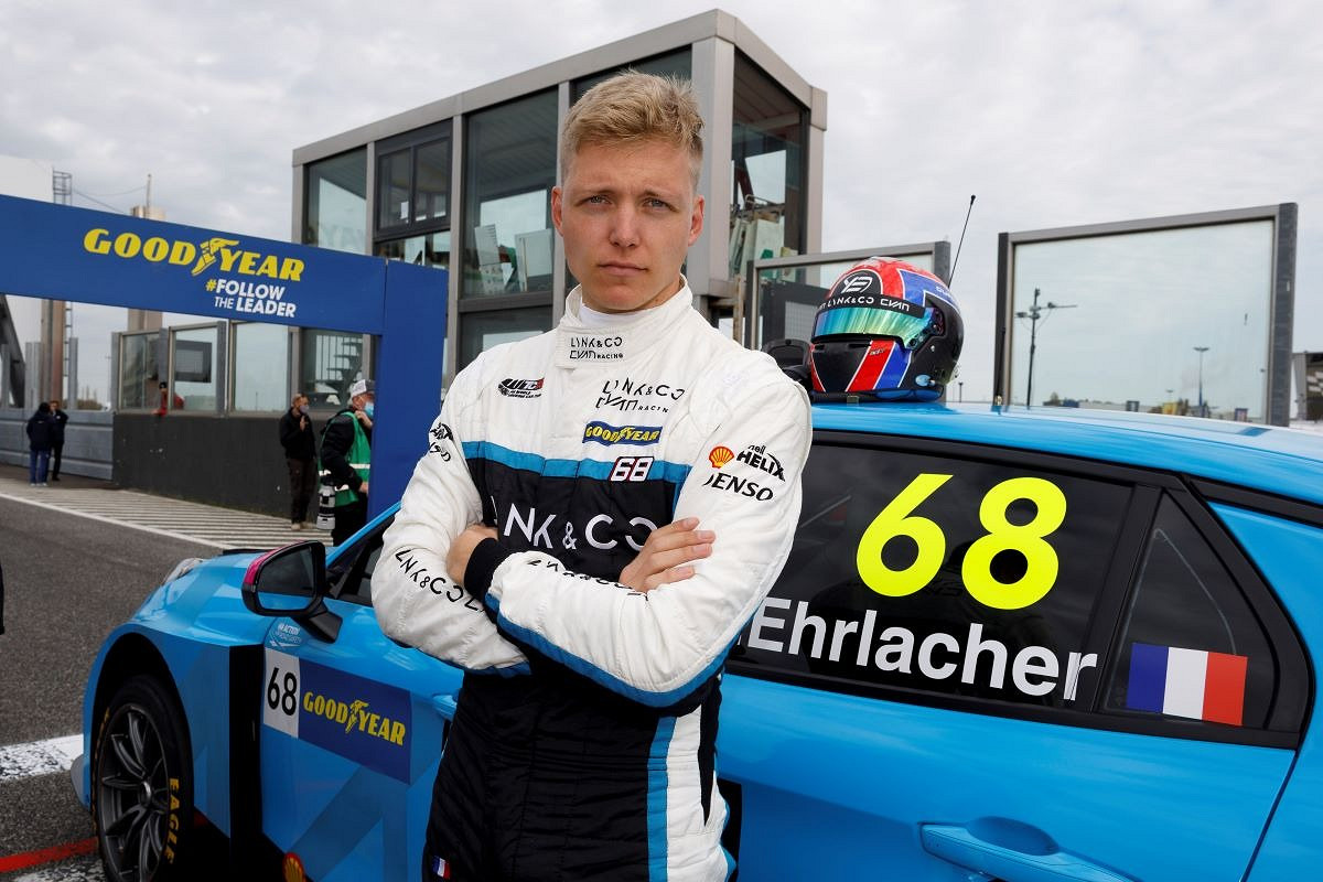 《極限競速:地平線5》全新甜甜圈媒體內容更新,逐步改裝王牌賽車 《極限競速:地平線5》全新甜甜圈媒體內容更新,逐步改裝王牌賽車