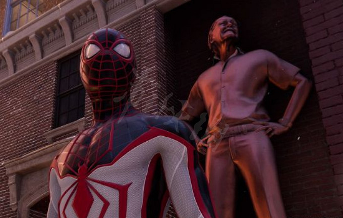 《蜘蛛人邁爾斯》斯坦李雕像在哪?斯坦李雕像位置標注 《蜘蛛人邁爾斯》斯坦李雕像在哪?斯坦李雕像位置標注