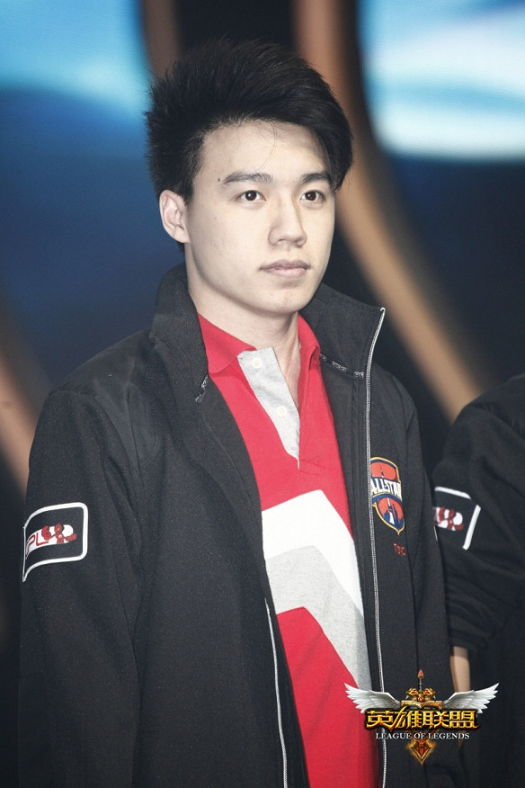 《英雄聯盟》S2冠軍中單Toyz因販毒被判刑入獄4年