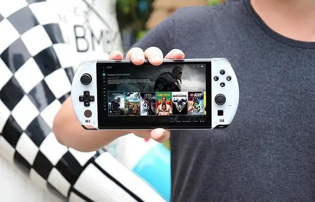 GPD新款PC掌機驚現索尼專賣店！網友：竟能60幀艾爾登法環